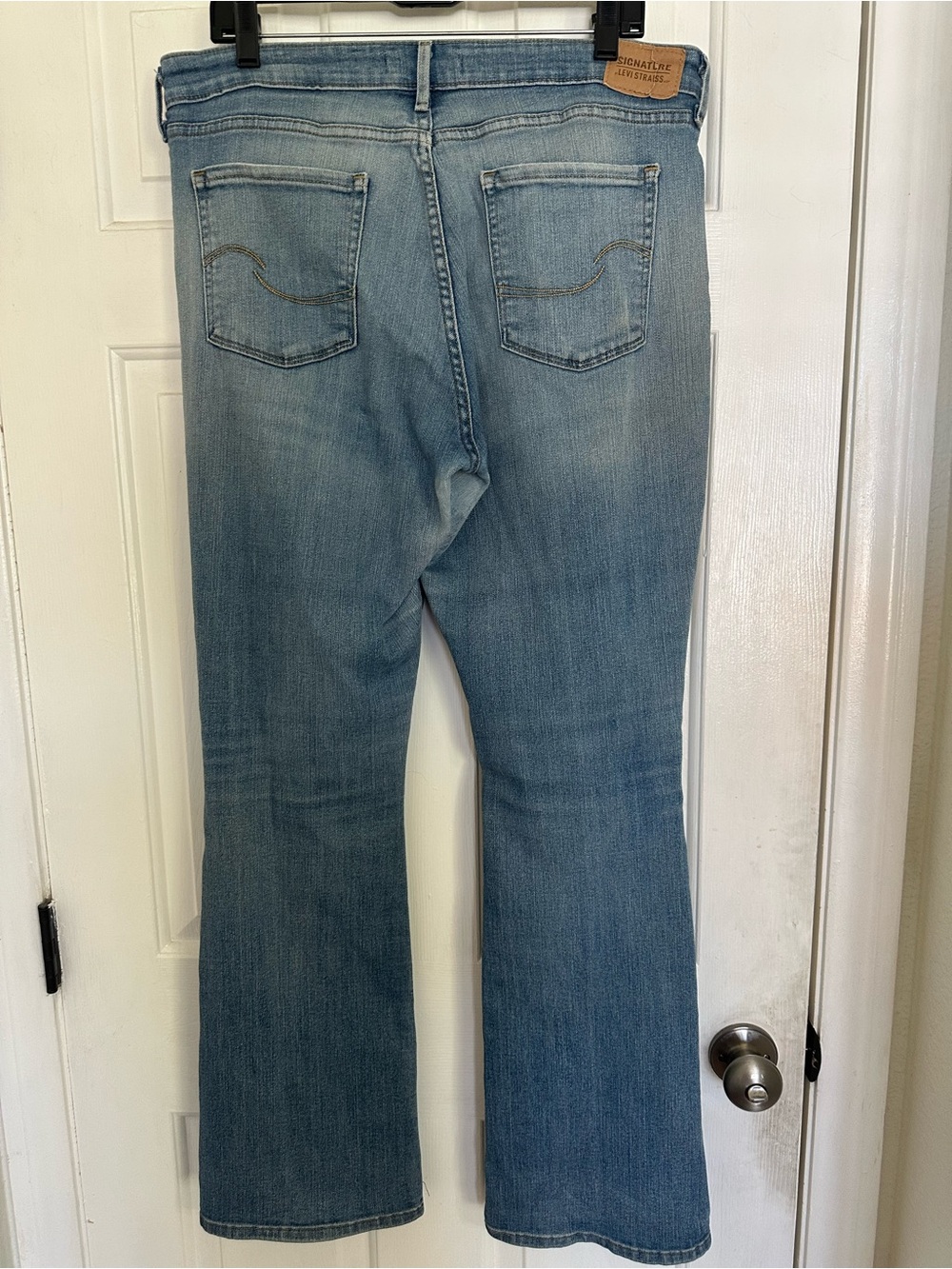 Levi’s Signature Mid Rise boot cut - Picture 3 of 7